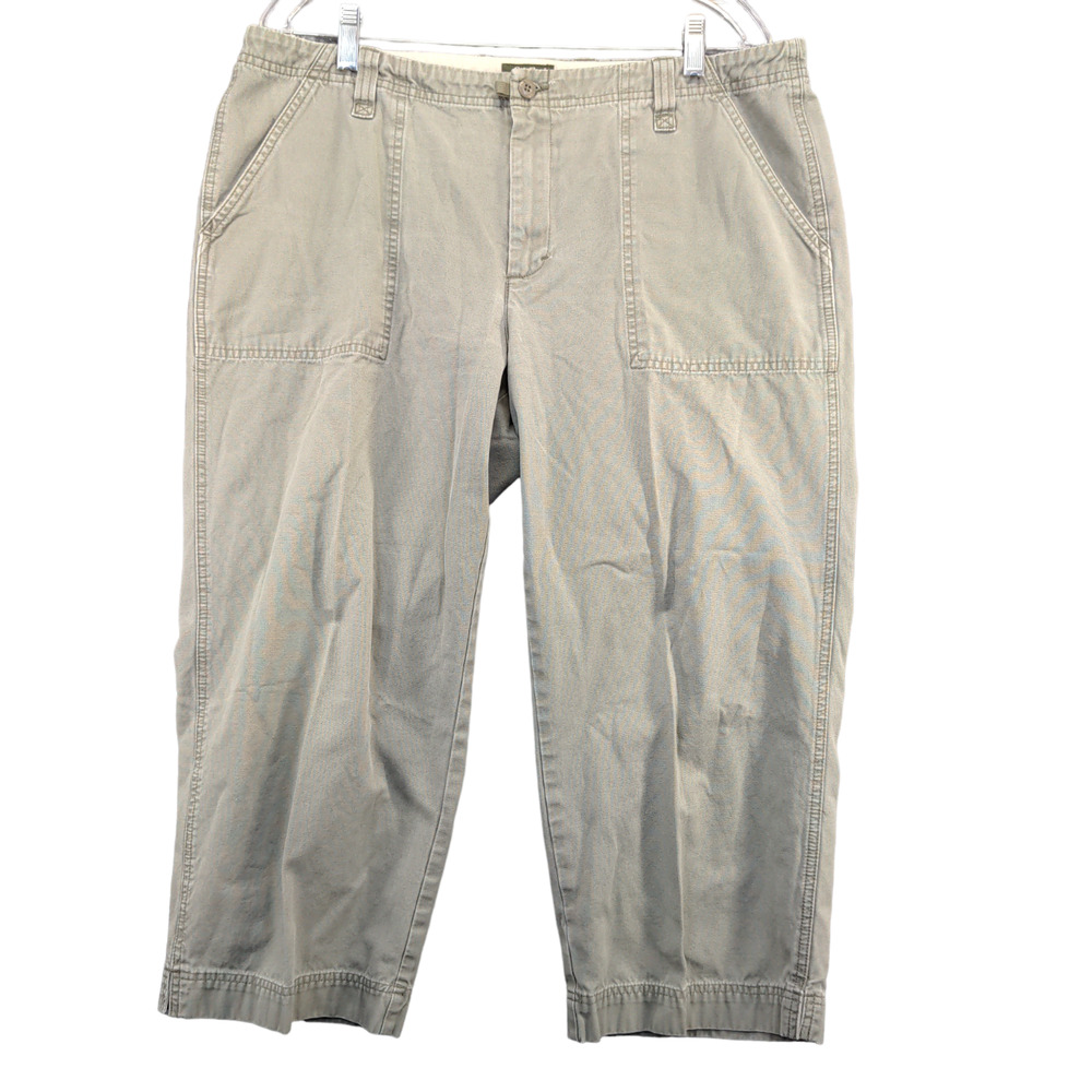 Eddie Bauer Women's Vashon Fit Capri Pants Green Size 16 Patch Pocket Cotton